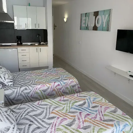 Cozy Studio In Los Cristianos Beach Free Wifi Arona  Exterior photo